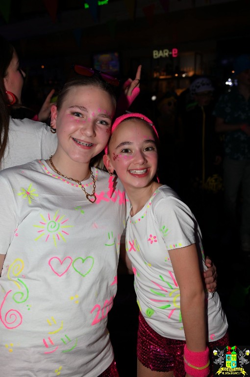 ../Images/Jeugddisco Glow in the Dark 111.jpg